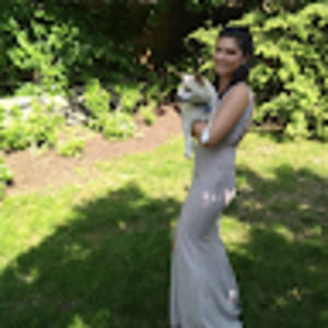 Meet your Posher, Olivia